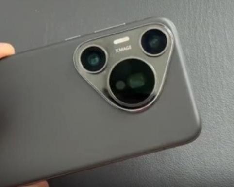 Инструмент редактирования AI серии Huawei Pura 70 вызвал споры, поскольку может частично удалять одежду с фотографий