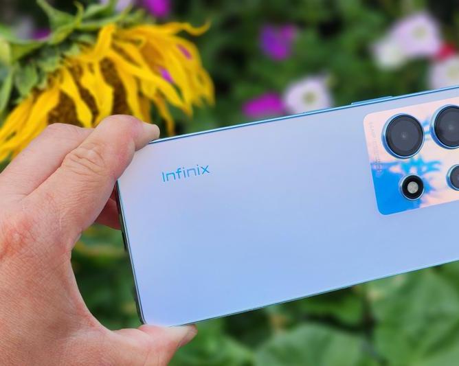 Что выбрать за адекватные деньги?</p>
<p>Крепкий среднячок в бюджетном сегменте: обзор смартфона Infinix Note 30