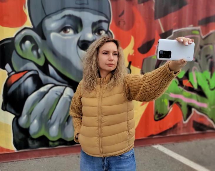 Король бюджетного сегмента: обзор смартфона Xiaomi Redmi 10 c NFC, экраном 90 Гц и стереозвуком