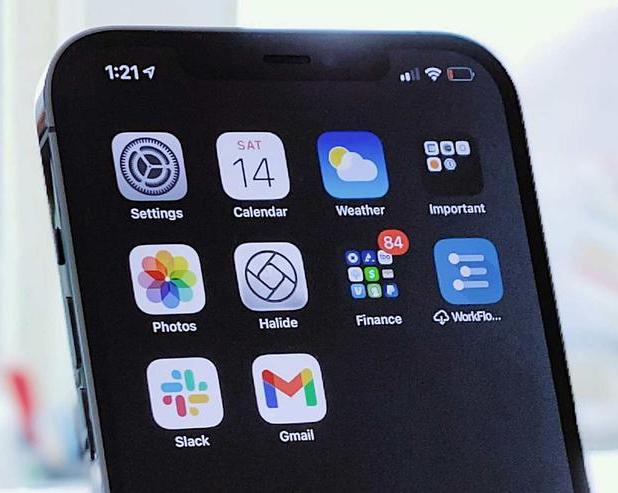 Марк Гурман: iOS 19 будет переименована в iOS 26