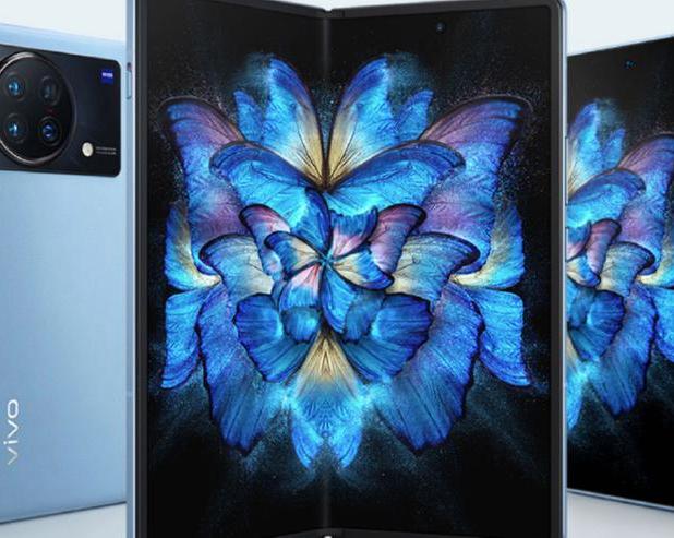 Китайский смартфон попал в Книгу рекордов Гиннесса. Vivo X Fold самый гибкий гаджет