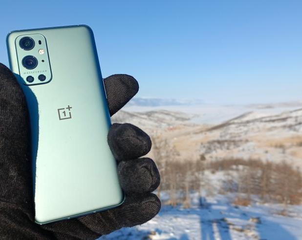 Как я взял карманный обогреватель в поездку на Байкал в феврале, или 1,5 года с OnePlus 9 Pro 5G