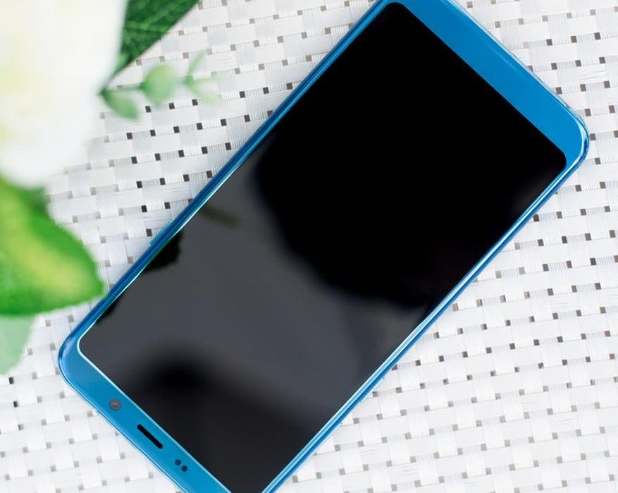 MEIIGOO S8 — Копия одноименного брендового телефона